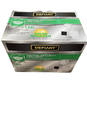 Defiant Motion Security Led Light Solar Powered NIB