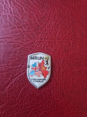Alter Stocknagel Stockemblem Souvenir Berlin Checkpoint Charlie Selten (15)