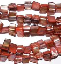 MP931 Red 8mm - 12mm Tri-Tip Nugget Mother of Pearl Gemstone Shell Beads 16"