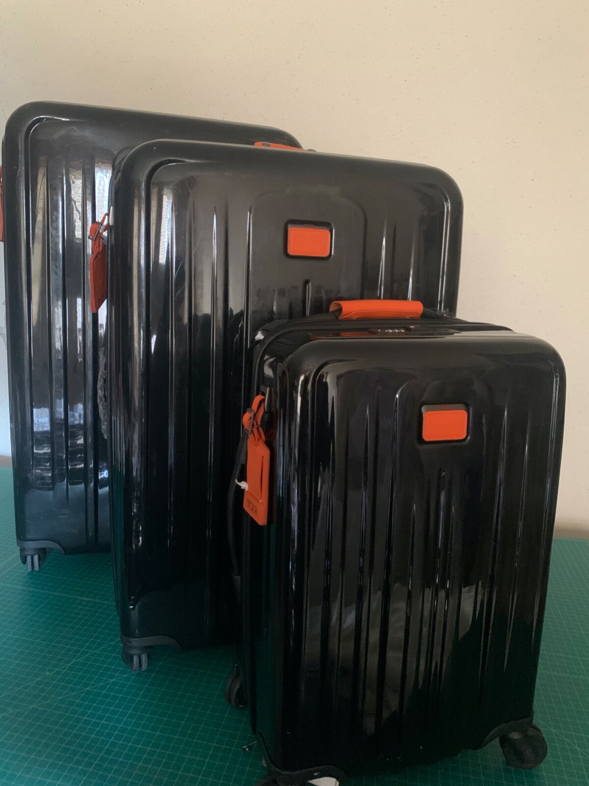 Tumi luggage set, preowned, black 43202859373 eBay