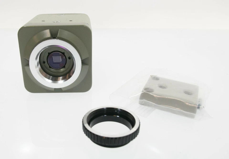 Lote de 9 Cámara Analógica CCD Monocromática SAIC EE389 Videology 21D689TFL 1/3" 560TVL Foto 4 de 4