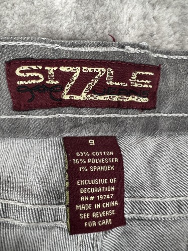 Sizzle Jeans Juniors 9 Gray Denim Sequin Ripped Distressed Straight Leg - Picture 13 of 14