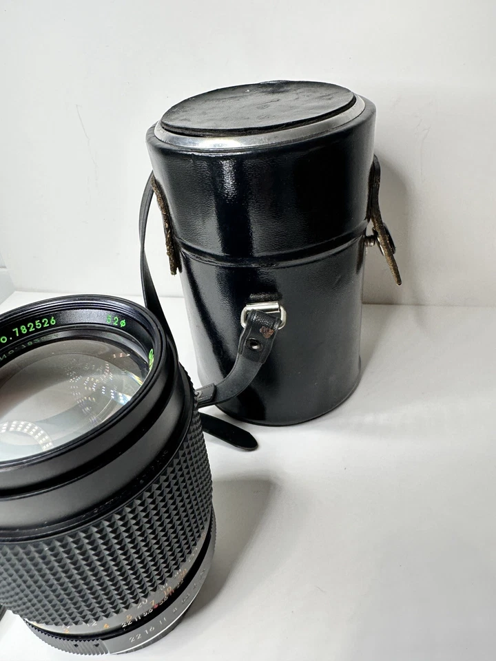 Quantaray 135mm f/2.8 lens for Olympus  (comes w/ case & 2 filters) - Image 4 of 4