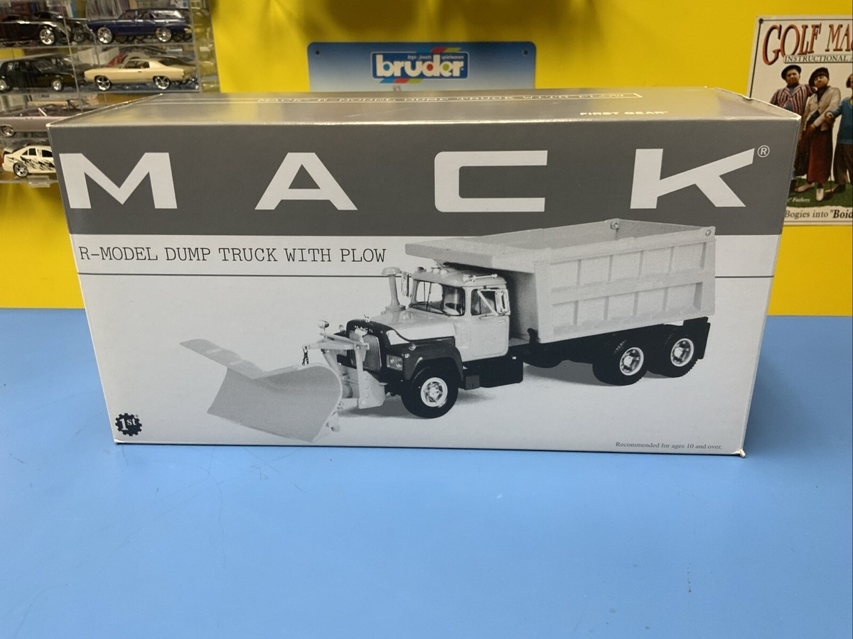ホビーラジコン First Gear Mack R-Model Dump Truck First Gear Mack R-Model Dump Truck City Of Chicago w/ Plow