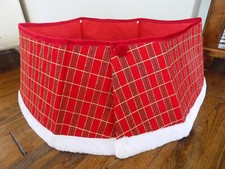 St. Nick's Choice Red Plaid Gold Glitter Christmas Tree Fabric Collar Skirt