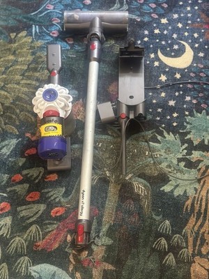Dyson V7 Animal Cordless Vacuum Cleaner