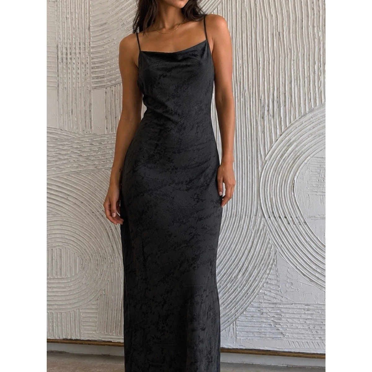 ruched slip dress zara NWT! Zara Long Satin Slip Dress With Ruched Tie-String Front Size: XS