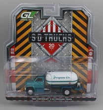 1:64 GreenLight *SD TRUCKS 20* TEAL 1982 Chevrolet C-60 Propane Truck NIP