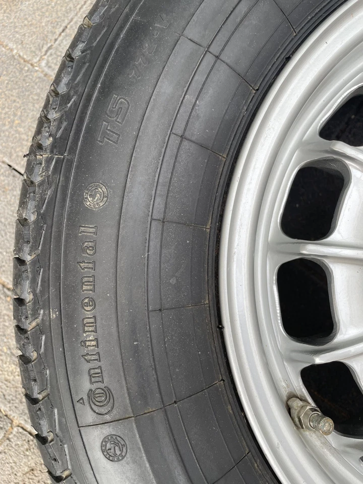 Unbenutzte originale Mercedes Barockfelge 6jx14,  original Continental Bereifung - Bild 4 von 4