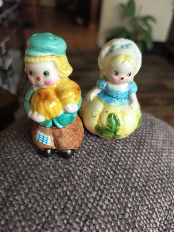 Josef Originals Salt And Pepper Shaker Autumn Fall