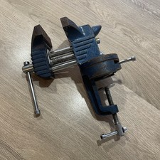 Work Bench Vice Clamp For Metal Work & Wood Work. Traditional Solid Old Vice