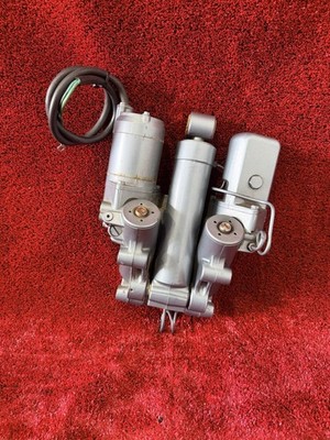 1987-1995 Yamaha 115 130 150 175 200 225hp 2-Stroke Outboard Trim