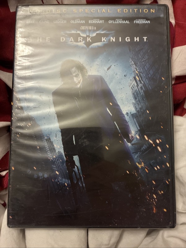 The Dark Knight DVD Special Two-Disc Edition