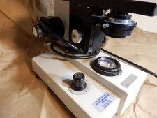 Unbrand Binocular Microscope it works but no Objective Lenses.