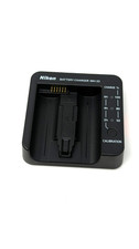 NIKON BATTERY CHARGER MH-33