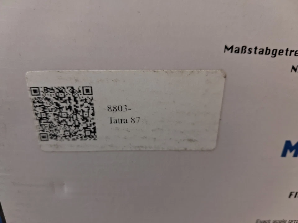 MCG Model Car Group Tatra 87 metallic grey 1938 1/18 MCG18068 - Immagine 4 di 4