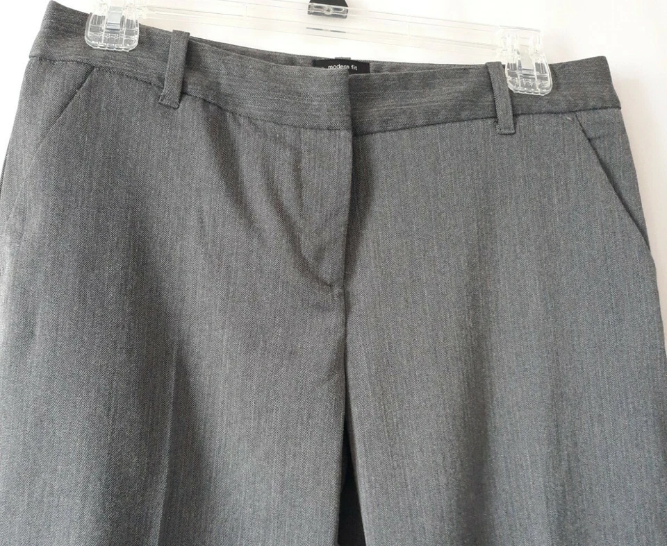 Women's Pants by Attention; sz. 2, gray, modern fit. pre-owned  Foto 3 de 4