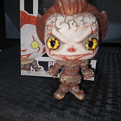 Funko Pop! Movies: It Custom Pennywise with Open Arms 777 w