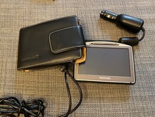 TomTom Go 720 4.3  Widescreen Touch Bluetooth GPS Bundle 4Gb SD Card Free Shippi