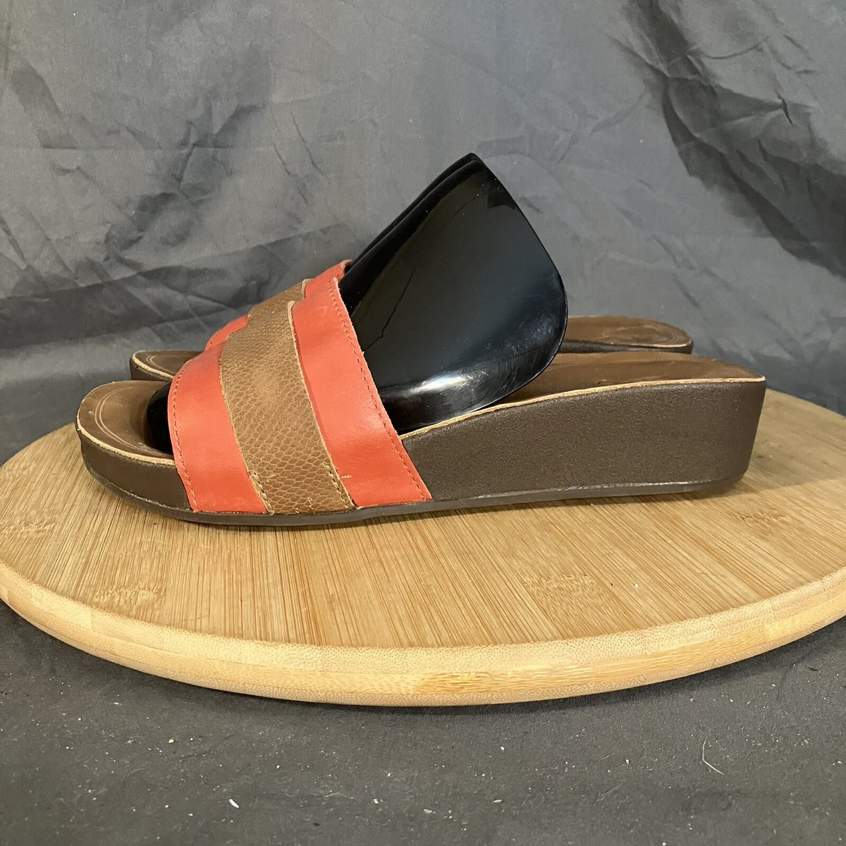 OluKai Ola Huna Slide Sandals Women's 6/36 Paprika/Tan Leather Wedge Shoes