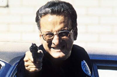 George C Scott as policeman pointing gun The New Centurions 1972 12x18 poster