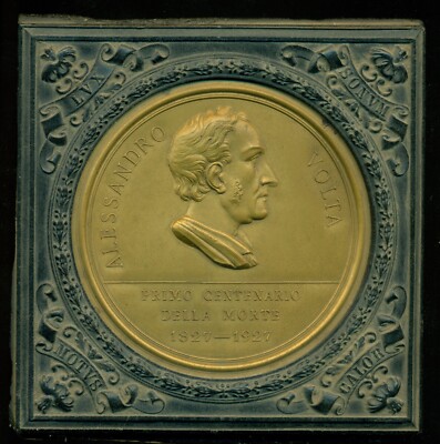 ALESSANDRO VOLTA PORTRAIT EMBEDDED BRONZE MEDAL 1827-1927 CENTENARY OF HIS DEATH