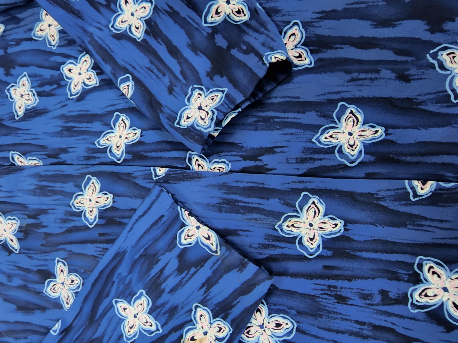 Graver Studio Blue Flowered Blouse Button Front S… - image 3