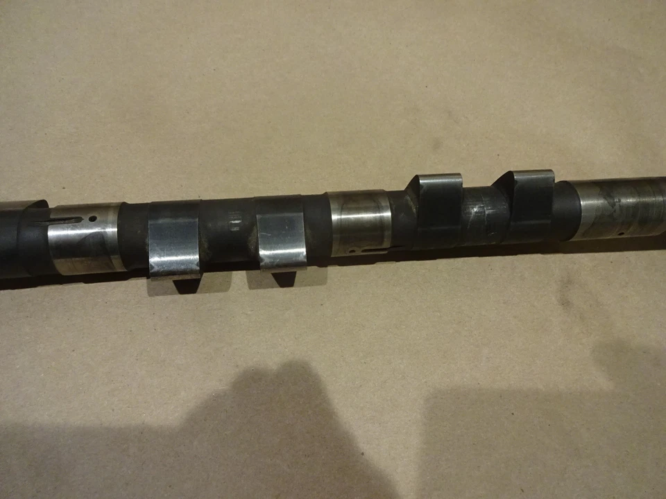 Ferrari Mondial t, 348 - Árbol de levas derecho derecho derecho derecho - P/N 139334 Foto 3 de 4