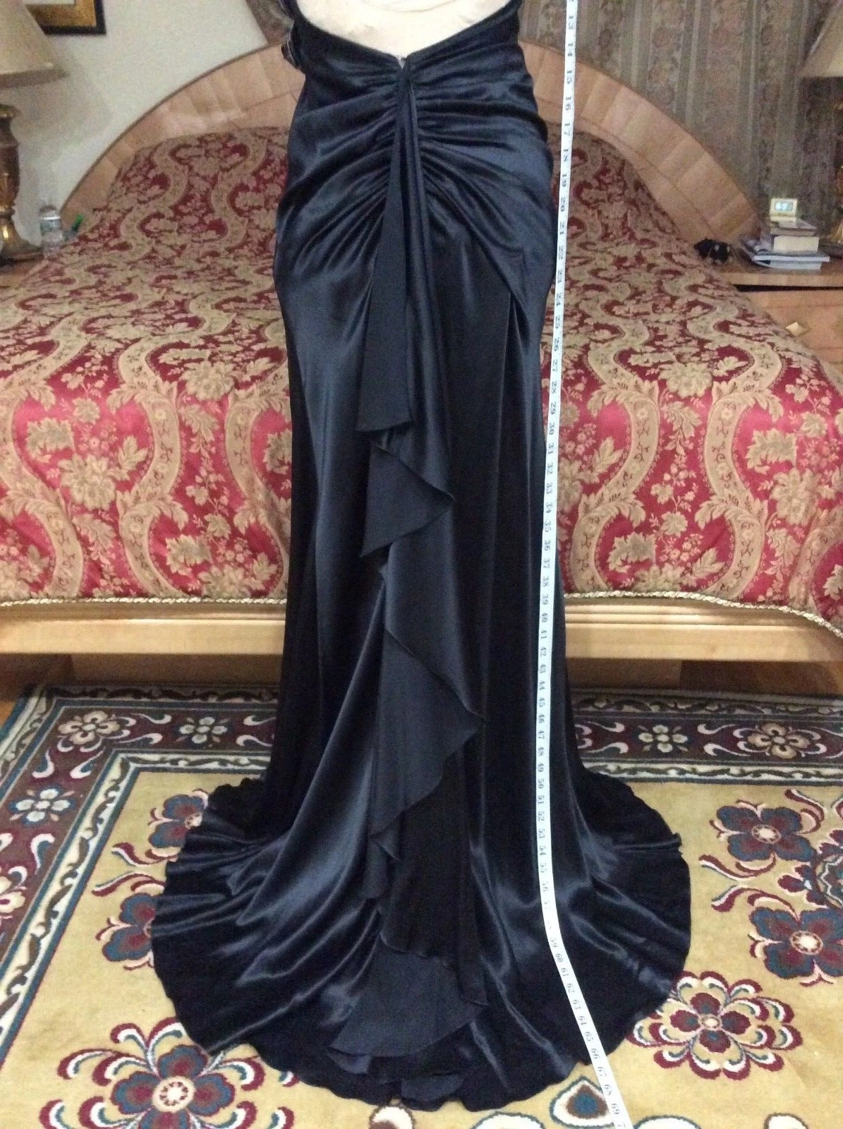 Abito ICONIC SPLENDIDO 2DIE4 DA COLLEZIONE VERSACE retro aperto seta nera