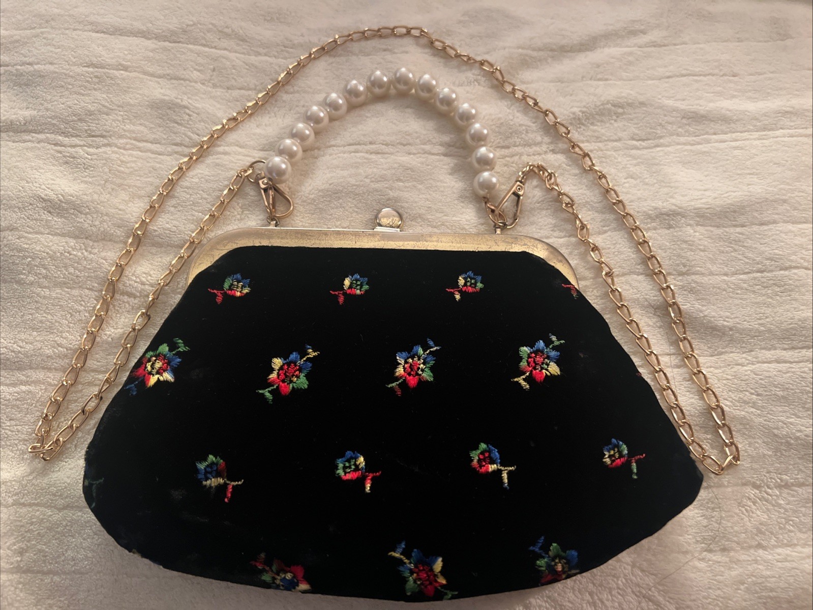Vintage Black Velvet Evening Bag Embroidered Gold Chain Handle Retro Purse 7x6”