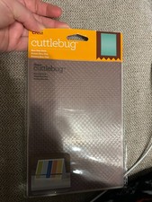 Cricut Cuttlebug embossing folder Ben- Day Dots