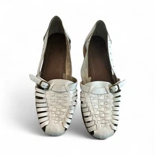 Vtg 90s Ladies White Leather Huaraches Sandal Flat Slip Ons Made In Brazil Sz 7