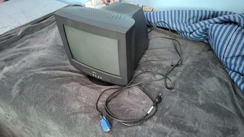 Dell Computer PC Vintage CRT Monitor 2003 E551 15" 1024 X 768 Resolution - Picture 3 of 9