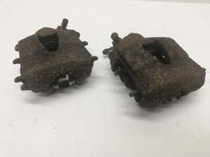 VW GOLF 4 1J 1.6 - Bremssattel Bremszange Bremse vorne rechts & links (11)