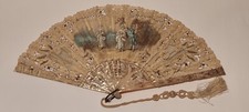 ANTIQUE VICTORIAN FRENCH MOTHER OF PEARL  LACE HAND PAINTED BRISE FAN.