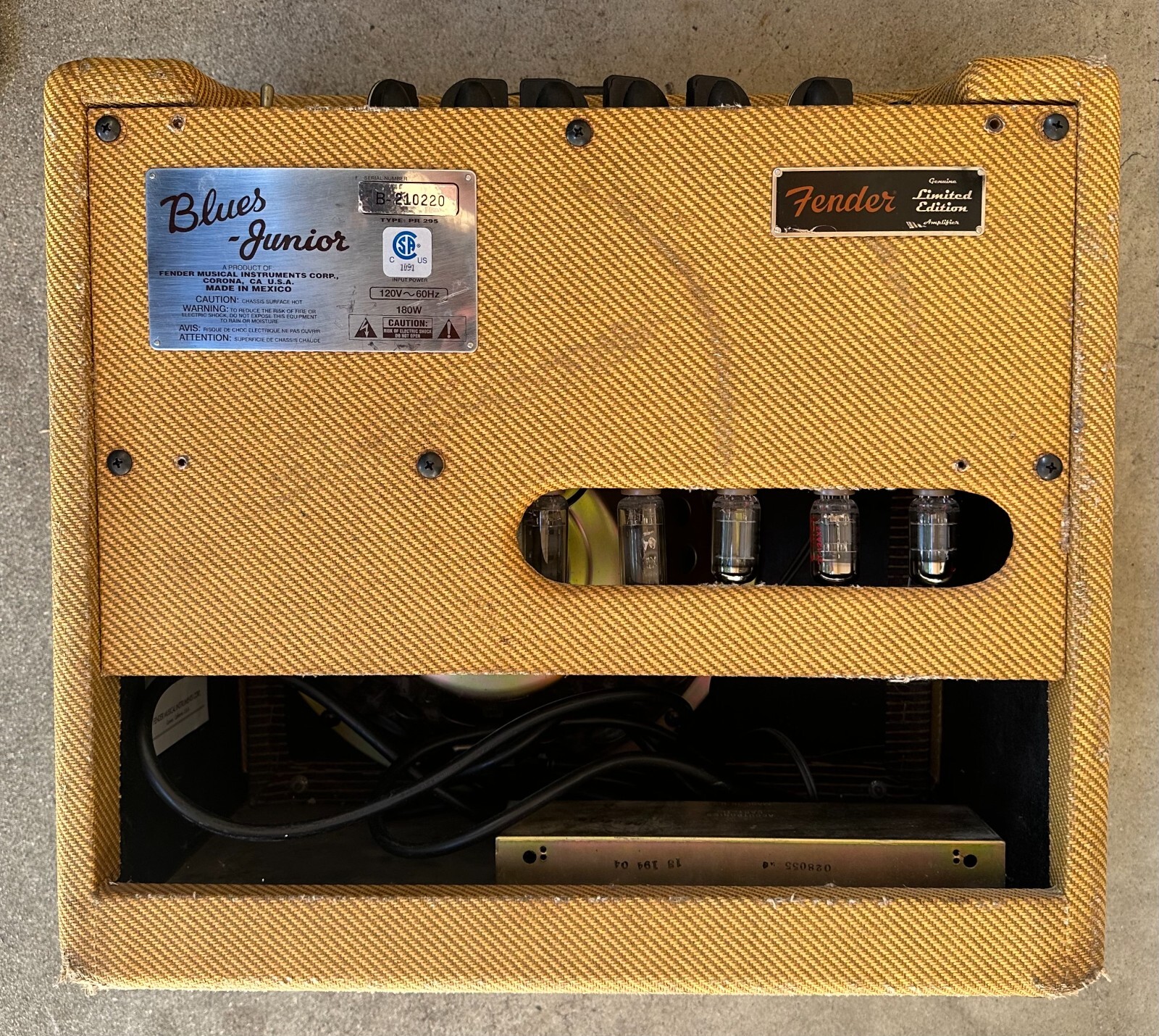 Fender Blues Junior Tweed Relic Edition Hot Rod Series 15 Watt Tube