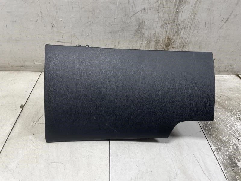 Guantera Hyundai Santa Fe 2013 tablero deportivo OEM+ Foto 4 de 4