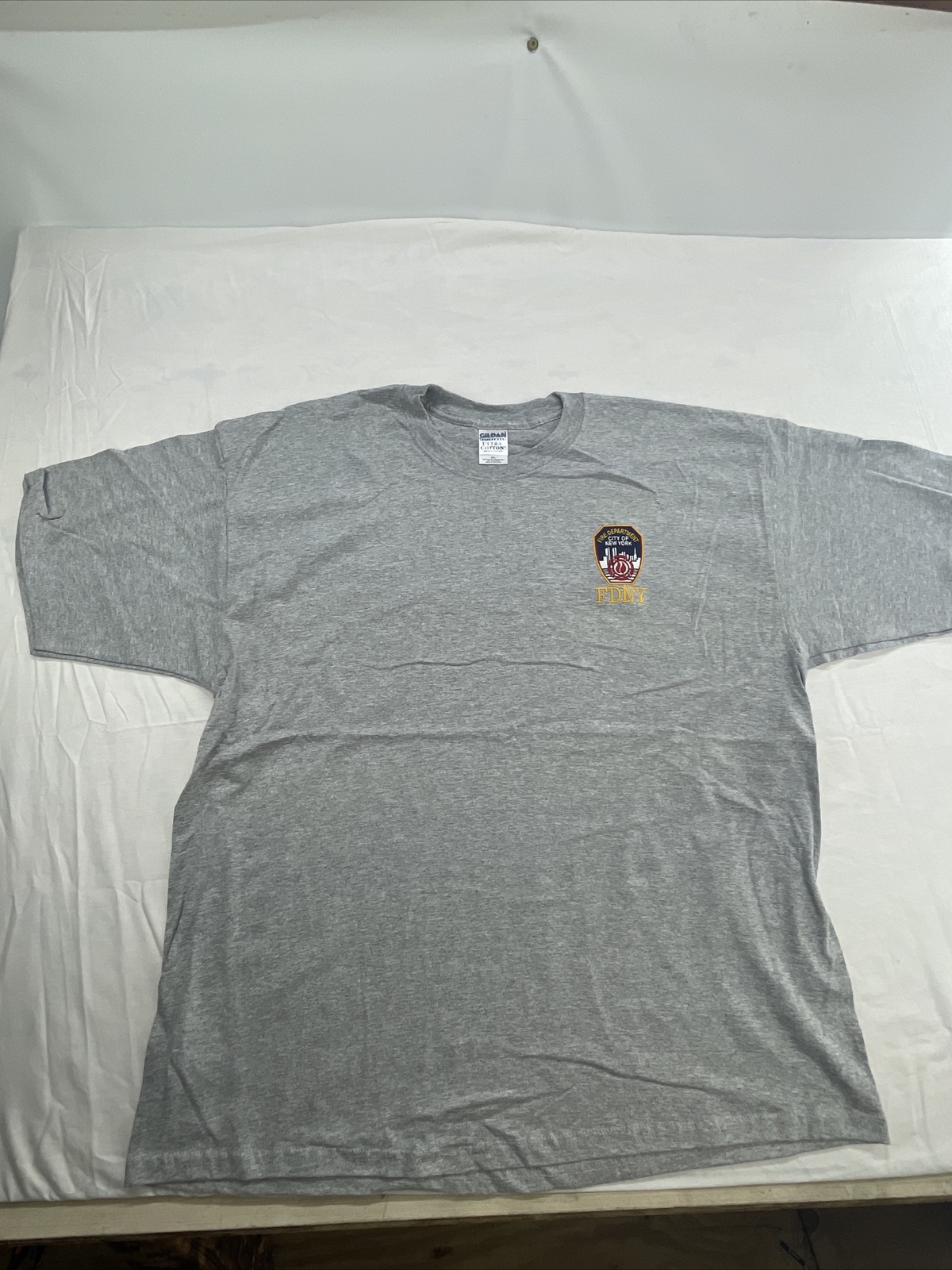 Gildan Men's 2XL Gray T-Shirt with Embroidered FDNY New York Fire Logo-image