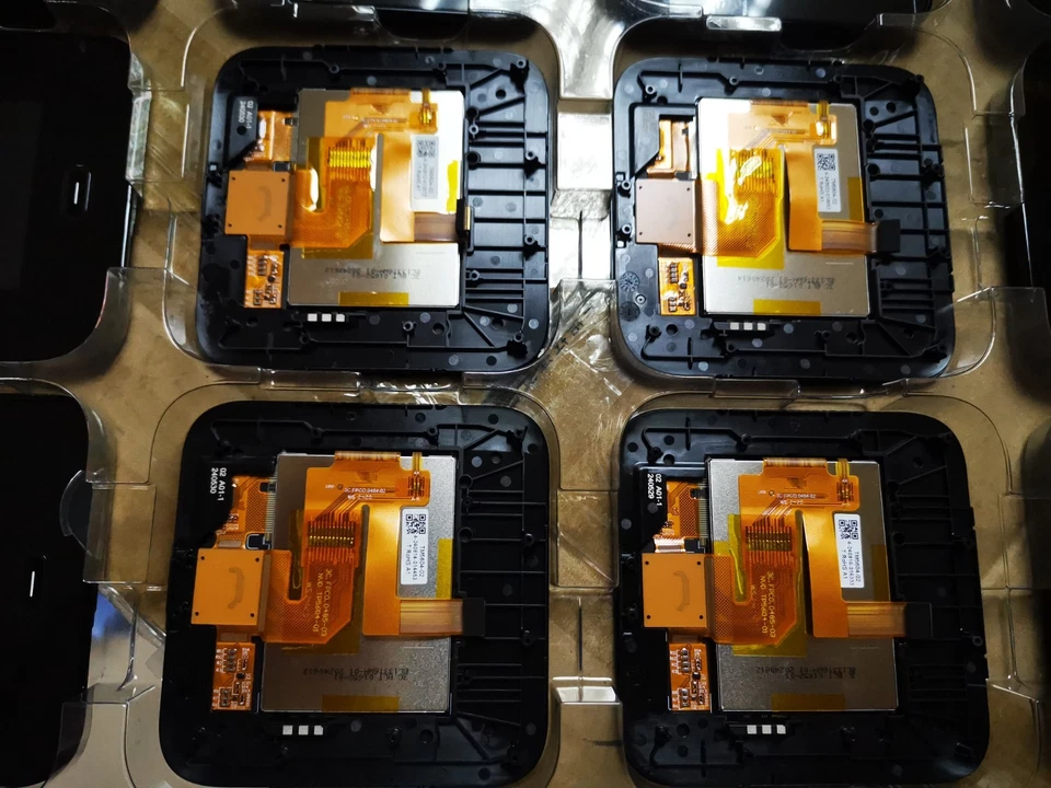 NETGEAR Nighthawk AT&T M7 and  M7 Pro 5G Mobile Hotspot  LCD module - Image 4 of 4