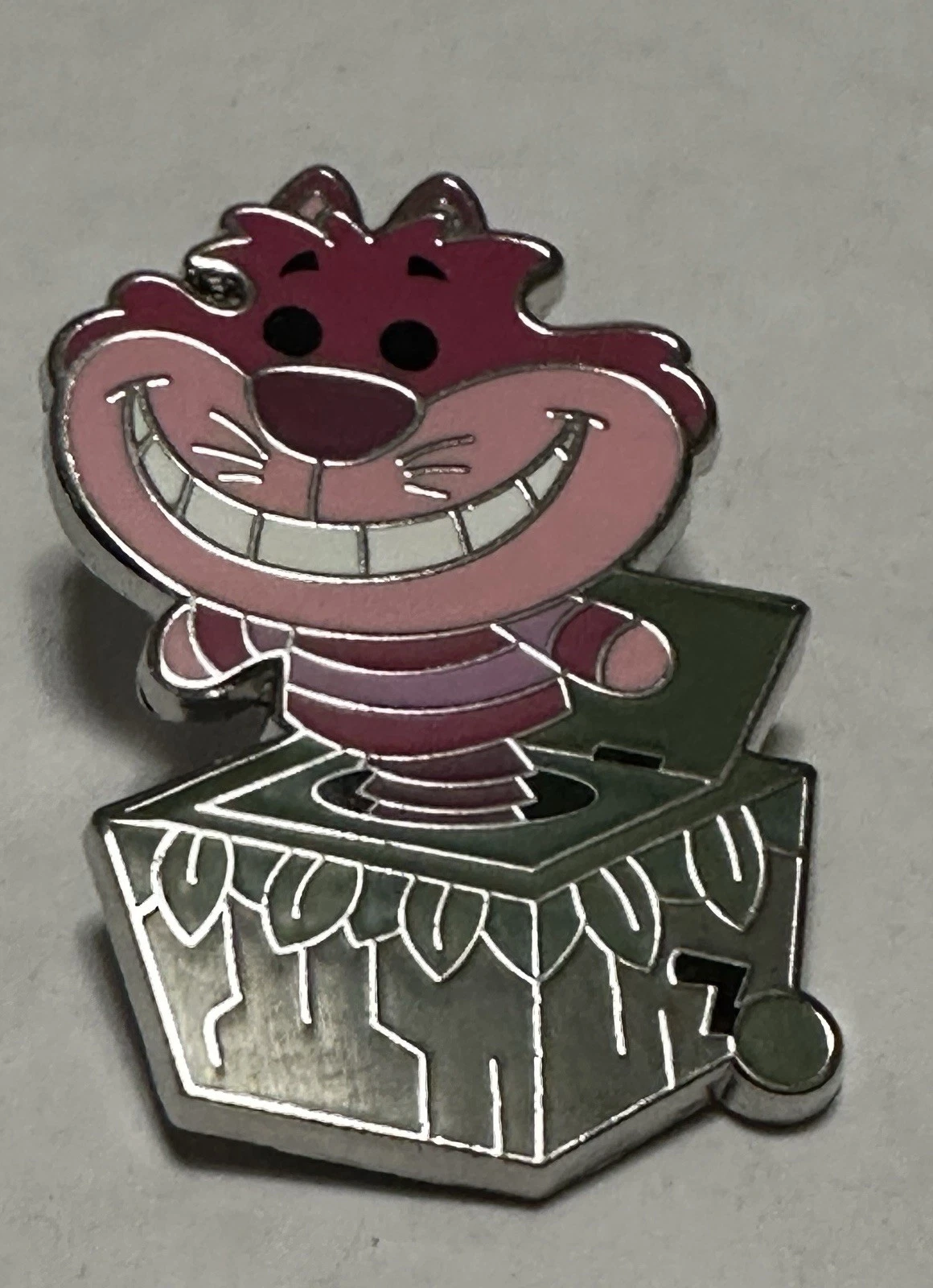 Disney Alice in Wonderland Cheshire Cat Exclusive Jack-in-the-Box Pin Parks