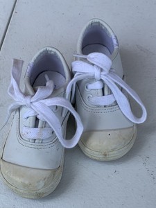 white infant keds