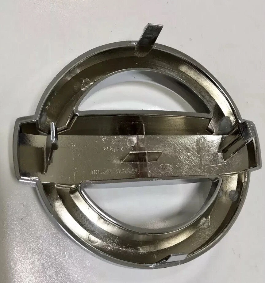 Emblemas de grade dianteira Pathfinder Frontier Xterra Nissan 2005-2016 fabricante de equipamento original novo - Imagem 2 de 4