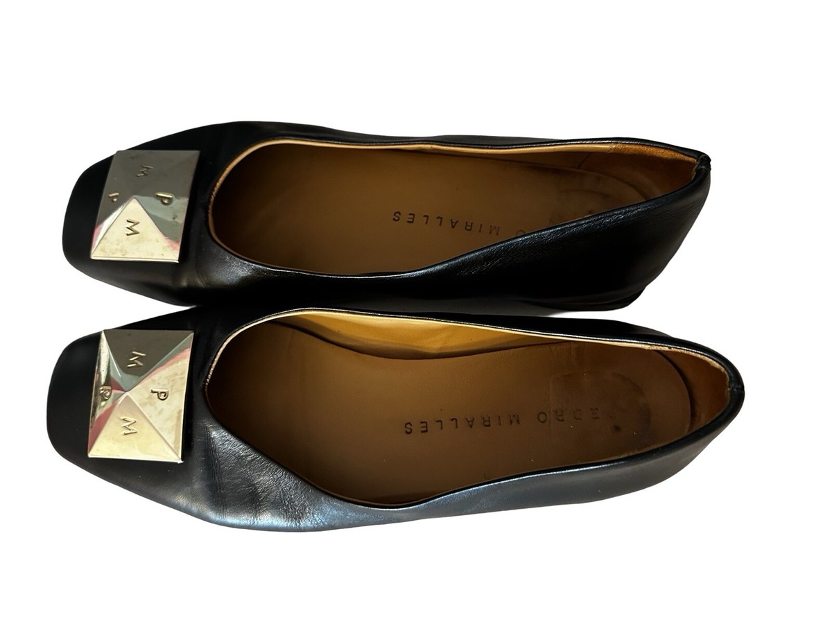 Pedro Miralles Leather Flats 38/7 Black Logo Gold Cap Toe Spain