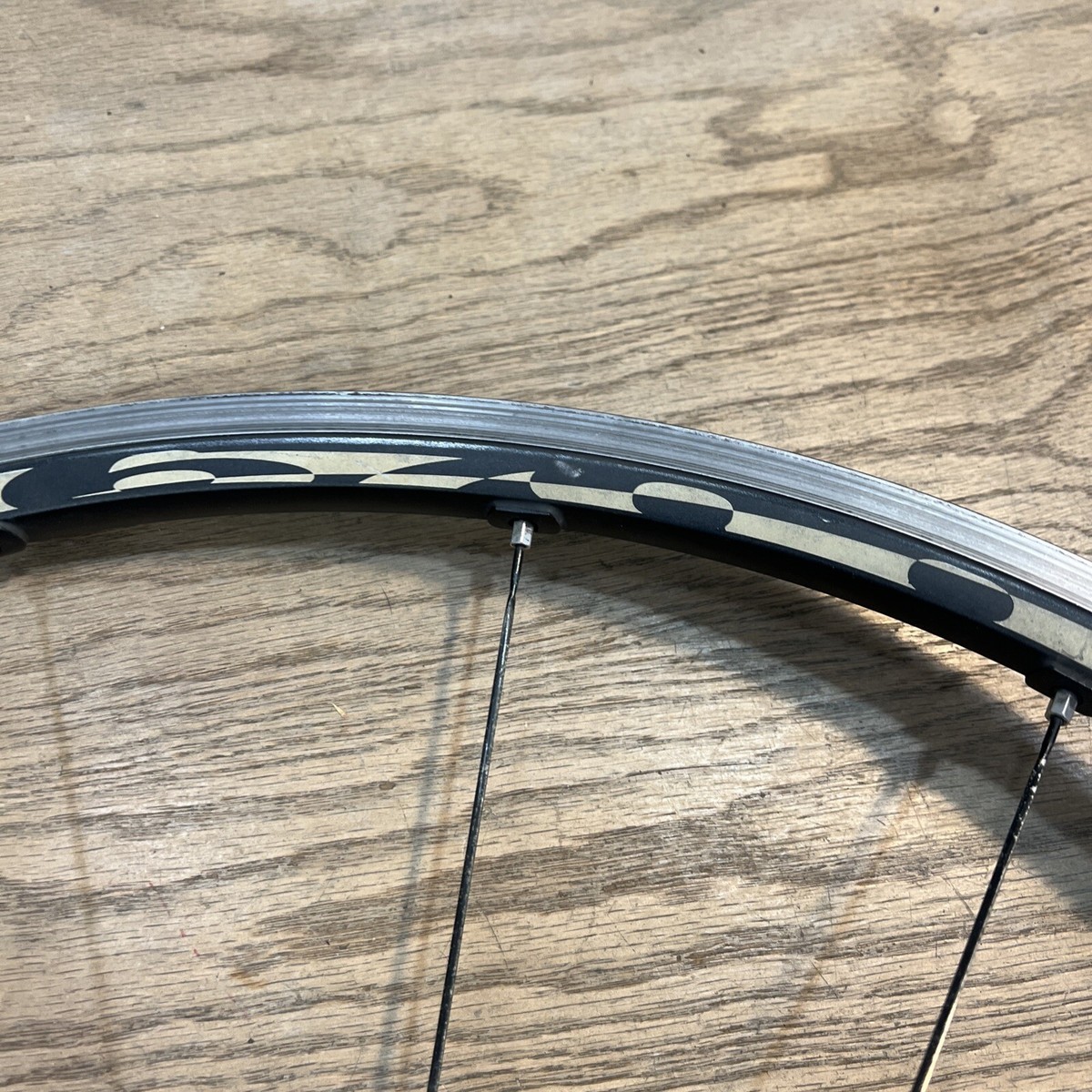 SHIMANO - SHIMANO シマノ WH-6700-R ホイール Shimano Ultegra WH-6700 Wheel Weigh In - YouTube