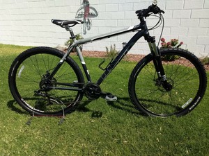 trek marlin g2