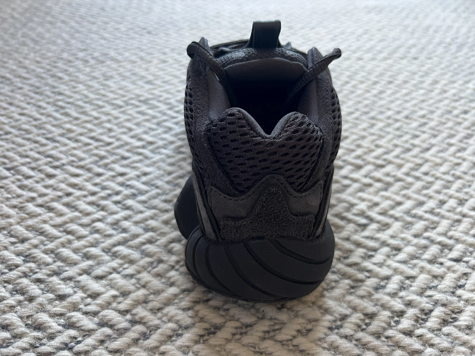 Fake yeezy 500 utility black sale