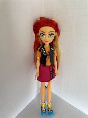 Hasbro My Little Pony Equestria Girls Sunset Shimmer Classic Style 11  Doll