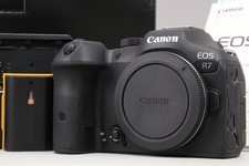 Canon EOS R7 Black Mirrorless Camera 32.5MP Body 22.3 x 14.9 mm APS-C Excellent