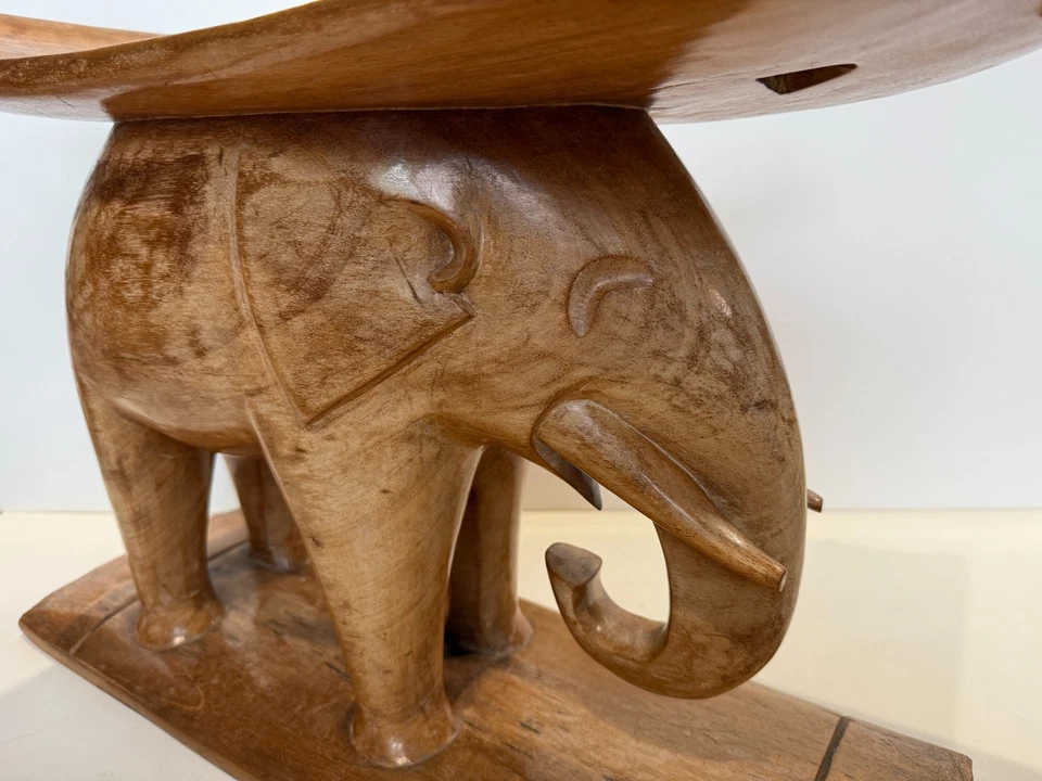 Taburete/banco de elefante de madera tallado a mano - 21,5” x 10,25” x 15,5” H-Excelente Foto 3 de 4