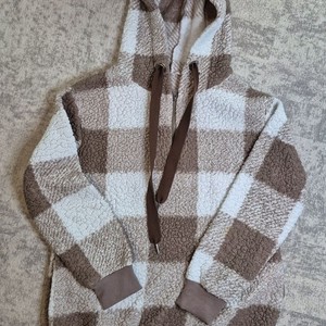 Plush Checkerboard Sherpa Hoodie, Brown/Cream Quarter-Zip Fleece, Size small